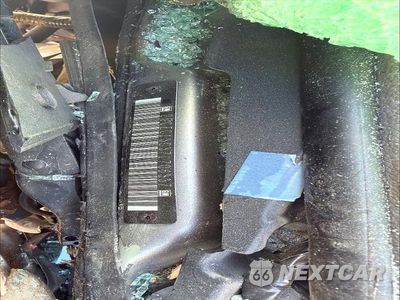 Zdjęcie 12 z 13 samochodu: 2007 CHEVROLET SILVERADO C1500 CREW CAB VIN:2GCEC13C371706337 - miniatura