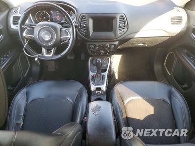 Zdjęcie 8 z 13 samochodu: 2018 JEEP COMPASS LATITUDE VIN:3C4NJDBB7JT291223 - miniatura