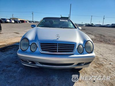 Piąte zdjęcie samochodu w środku: 2000 MERCEDES-BENZ CLK 320 VIN:WDBLK65GXYT053913 - miniatura