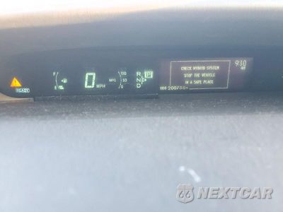 Zdjęcie 9 z 12 samochodu: 2014 TOYOTA PRIUS TWO VIN:JTDKN3DU3E1736425 - miniatura
