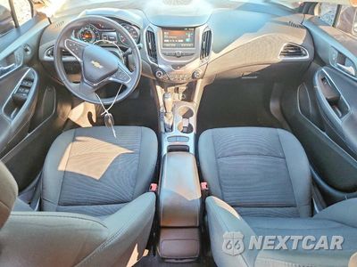 Zdjęcie 8 z 13 samochodu: 2017 CHEVROLET CRUZE LT VIN:1G1BE5SM7H7146334 - miniatura