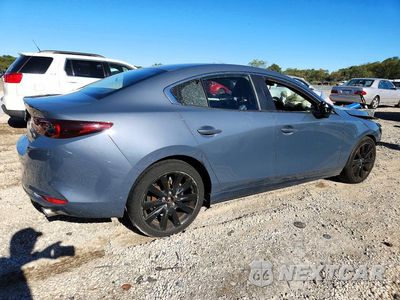 Trzecie zdjęcie samochodu z tyłu: 2025 MAZDA 3 PREFERRED VIN:3MZBPBCMXSM467731 - miniatura