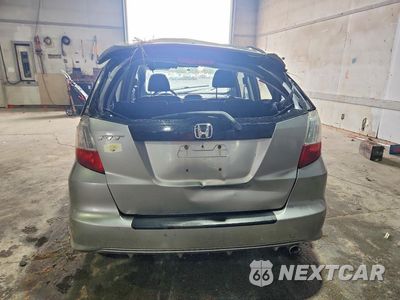 Zdjęcie 6 z 12 samochodu: 2010 HONDA FIT SPORT VIN:JHMGE8H46AS015516 - miniatura