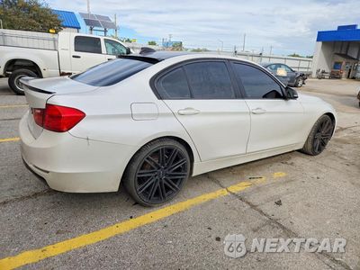 Trzecie zdjęcie samochodu z tyłu: 2014 BMW 328 I VIN:WBA3A5C56EJ463337 - miniatura