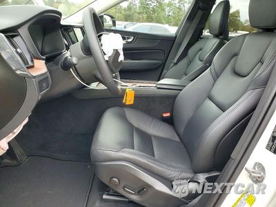 Zdjęcie 7 z 12 samochodu: 2024 VOLVO XC60 PLUS VIN:YV4L12RL5R1933478 - miniatura