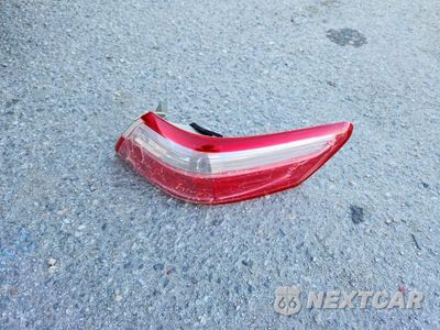 Zdjęcie 12 z 13 samochodu: 2007 TOYOTA CAMRY LE VIN:JTNBE46K473076173 - miniatura