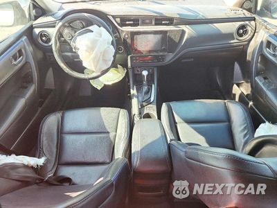 Zdjęcie 8 z 12 samochodu: 2018 TOYOTA COROLLA XSE VIN:5YFBURHEXJP826525 - miniatura