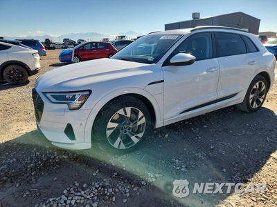 2022 AUDI E-TRON PREMIUM WA1AAAGE7NB046231 - główne zdjęcie licytacji z USA - miniatura