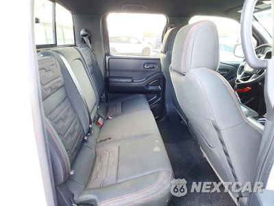 Zdjęcie 10 z 12 samochodu: 2024 NISSAN FRONTIER PRO-4X VIN:1N6ED1EK5RN610032 - miniatura