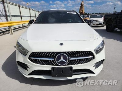 Piąte zdjęcie samochodu w środku: 2021 MERCEDES-BENZ A 220 VIN:W1K3G4EB2MJ268905 - miniatura