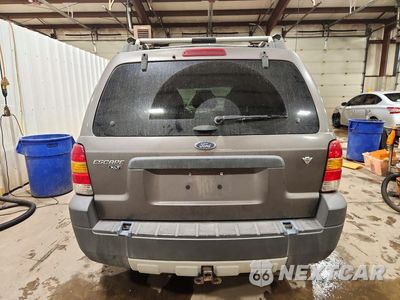 Zdjęcie 6 z 13 samochodu: 2005 FORD ESCAPE XLT VIN:1FMCU93155KC22647 - miniatura
