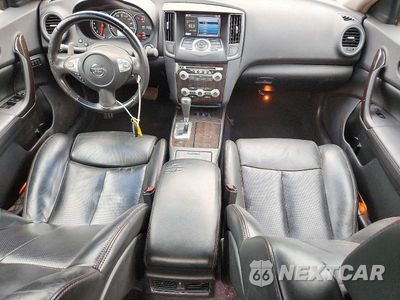 Zdjęcie 8 z 12 samochodu: 2014 NISSAN MAXIMA 3.5 SV VIN:1N4AA5AP8EC463896 - miniatura