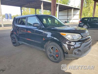 Czwarte zdjęcie samochodu z boku: 2017 KIA SOUL BASE VIN:KNDJN2A23H7450309 - miniatura