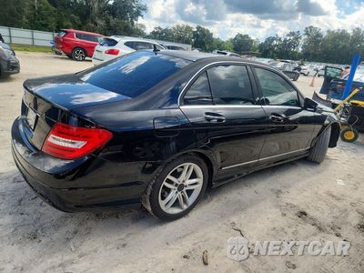 Trzecie zdjęcie samochodu z tyłu: 2013 MERCEDES-BENZ C 250 VIN:WDDGF4HB6DA850344 - miniatura