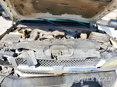 Zdjęcie 11 z 12 samochodu: 2004 CHEVROLET 3500 VIN:1GCHK33284F211199 - miniatura