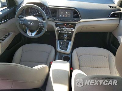 Zdjęcie 8 z 12 samochodu: 2020 HYUNDAI ELANTRA SEL VIN:KMHD84LF1LU105947 - miniatura