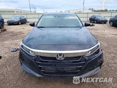 Piąte zdjęcie samochodu w środku: 2019 HONDA ACCORD LX VIN:1HGCV1F12KA009690 - miniatura