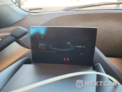 Zdjęcie 9 z 13 samochodu: 2017 BMW I3 BEV VIN:WBY1Z6C31H7A39669 - miniatura
