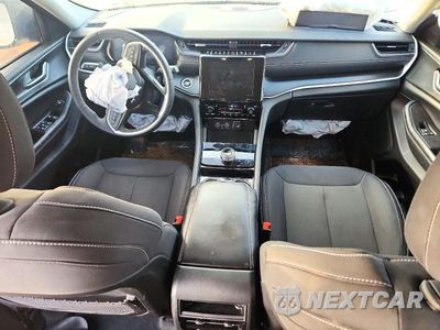 Zdjęcie 8 z 14 samochodu: 2023 JEEP GRAND CHEROKEE LAREDO VIN:1C4RJHAG8PC606606 - miniatura