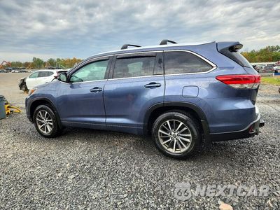 Drugie zdjęcie samochodu z przodu: 2018 TOYOTA HIGHLANDER XLE VIN:5TDJZRFHXJS872454 - miniatura