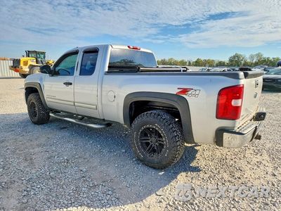 Drugie zdjęcie samochodu z przodu: 2011 CHEVROLET SILVERADO K1500 LT VIN:1GCRKSE36BZ160950 - miniatura