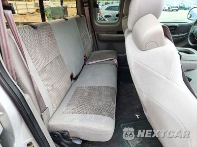 Zdjęcie 10 z 12 samochodu: 2003 FORD F150 VIN:1FTRX08L53KB59235 - miniatura