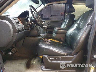 Zdjęcie 7 z 14 samochodu: 2007 GMC YUKON VIN:1GKFK13037J331671 - miniatura