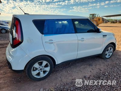 Trzecie zdjęcie samochodu z tyłu: 2019 KIA SOUL BASE VIN:KNDJN2A2XK7674586 - miniatura