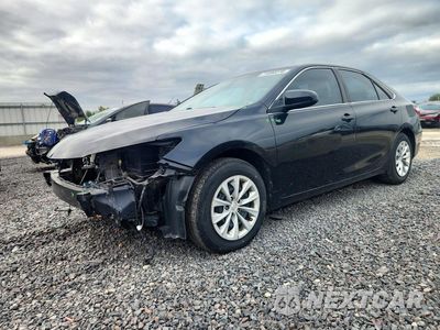 2015 TOYOTA CAMRY LE 4T4BF1FK4FR495148 - główne zdjęcie licytacji z USA - miniatura