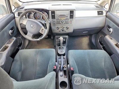 Zdjęcie 8 z 13 samochodu: 2010 NISSAN VERSA 1.8 S VIN:3N1BC1CP8AL393428 - miniatura