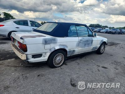 Trzecie zdjęcie samochodu z tyłu: 1991 BMW 325 IC AUTOMATIC VIN:WBABB2314MEC26344 - miniatura