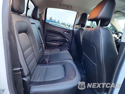 Zdjęcie 10 z 12 samochodu: 2021 GMC CANYON AT4 VIN:1GTG6FEN5M1273424 - miniatura