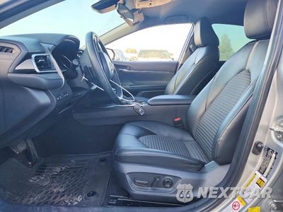 Zdjęcie 7 z 13 samochodu: 2018 TOYOTA CAMRY HYBRID SE VIN:4T1B21HK6JU505755 - miniatura