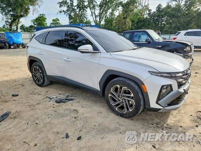 Czwarte zdjęcie samochodu z boku: 2025 HYUNDAI TUCSON LIMITED VIN:3KMJE3DE7SE004065 - miniatura