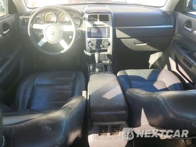 Zdjęcie 8 z 12 samochodu: 2009 DODGE CHARGER SXT VIN:2B3KA33V79H513304 - miniatura