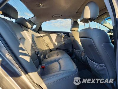 Zdjęcie 10 z 12 samochodu: 2011 HYUNDAI SONATA VIN:5NPEC4AC7BH141425 - miniatura