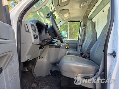 Zdjęcie 7 z 12 samochodu: 2023 FORD E350 BOX TRUCK VIN:1FDWE3FN6PDD11124 - miniatura