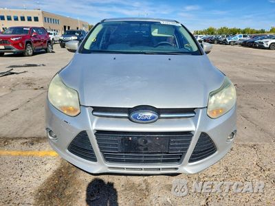 Piąte zdjęcie samochodu w środku: 2012 FORD FOCUS SEL VIN:1FAHP3M20CL316891 - miniatura