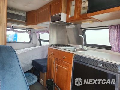 Zdjęcie 11 z 13 samochodu: 2000 CHEVROLET EXPRESS G3500 VIN:1GBHG31J6Y1171286 - miniatura