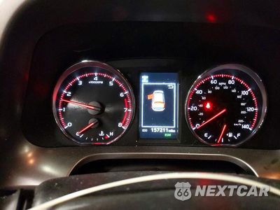 Zdjęcie 9 z 13 samochodu: 2016 TOYOTA RAV4 SE VIN:JTMJFREV8GD184330 - miniatura