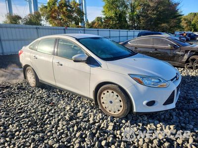 Czwarte zdjęcie samochodu z boku: 2013 FORD FOCUS SE VIN:1FADP3F29DL207049 - miniatura
