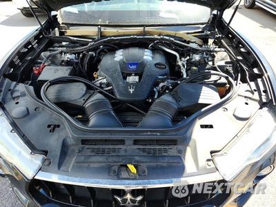 Zdjęcie 12 z 13 samochodu: 2020 MASERATI LEVANTE S SPORT VIN:ZN661YUS9LX349072 - miniatura