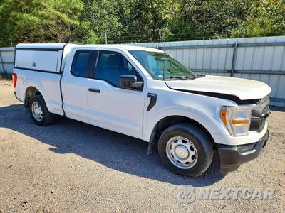 Czwarte zdjęcie samochodu z boku: 2022 FORD F150 SUPER CAB VIN:1FTEX1CB6NKE11824 - miniatura