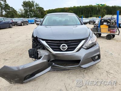 Piąte zdjęcie samochodu w środku: 2018 NISSAN ALTIMA 2.5 SR VIN:1N4AL3AP3JC255725 - miniatura