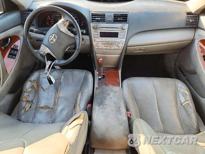 Zdjęcie 8 z 12 samochodu: 2011 TOYOTA CAMRY XLE VIN:4T4BF3EKXBR104172 - miniatura