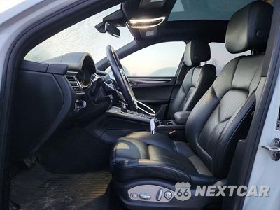 Zdjęcie 7 z 13 samochodu: 2019 PORSCHE MACAN VIN:WP1AA2A54KLB06586 - miniatura