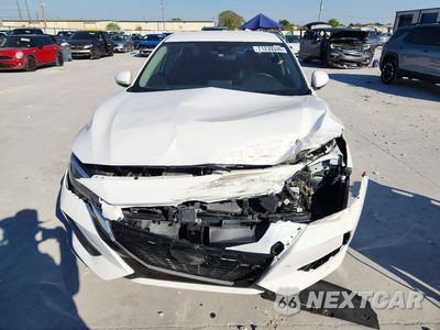 Piąte zdjęcie samochodu w środku: 2021 NISSAN SENTRA S VIN:3N1AB8BV9MY267349 - miniatura