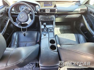 Zdjęcie 8 z 12 samochodu: 2014 LEXUS IS 250 VIN:JTHBF1D24E5039224 - miniatura