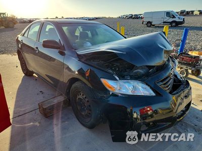 Czwarte zdjęcie samochodu z boku: 2008 TOYOTA CAMRY BASE VIN:4T4BE46K58R030286 - miniatura