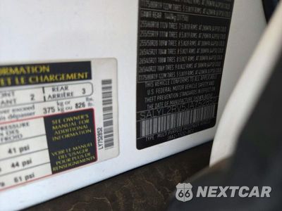 Zdjęcie 13 z 14 samochodu: 2018 LAND ROVER RANGE ROVER VELAR R-DYNAMIC SE VIN:SALYL2RV5JA752852 - miniatura